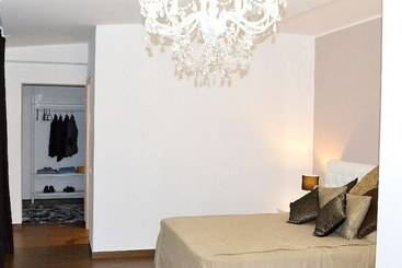 Bed and Breakfast Arcobaleno Suites