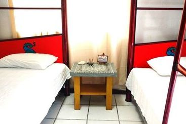 Kukulcan Hostel & Friends