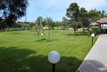 住宿加早餐  Samanà Bed