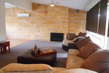 شقة Warrnambool Cbd Townhouses