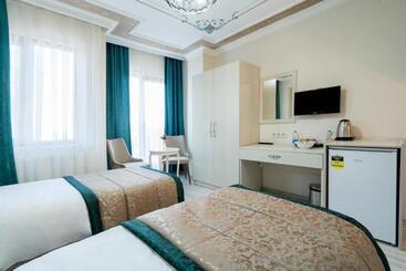 アパートホテル Atam Suites & Apart