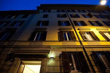 פנסיון Rome Services Porta Castello