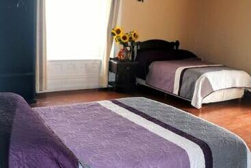 בית מלון כפרי Casa Blanca