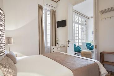 Пансион Plaza Catalunya Guest House