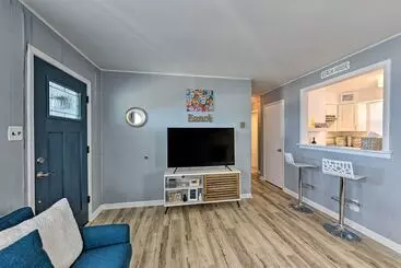 Mökkimajoitus Bayfront Brigantine Escape W/ Porch & Bay Views!