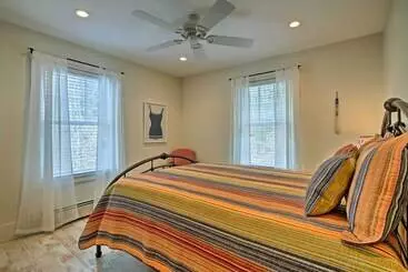 コテージ Boothbay Harbor Beach House By Park & Restaurants!