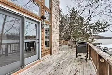 Mökkimajoitus Private Dock: Waterfront Gem On Lake Of The Ozarks