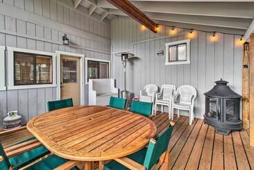 بيت ريفى Bring A Pet: Pinetop Cabin W/ Game Room!