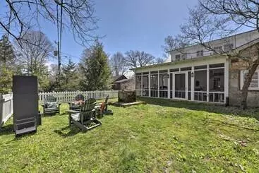 コテージ Enchanting Monteagle Retreat W/ Enclosed Patio!