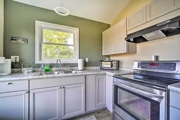 Bean Station Cottage: Unobstructed Lake Views