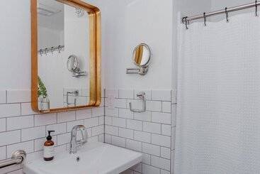 Otel Fire Station One Boutique