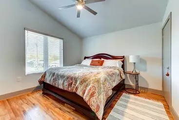 コテージ Modern Home With Yard 3 Mi To Uptown Charlotte!