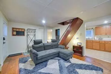 コテージ Pet Friendly Upstate New York Vacation Rental!