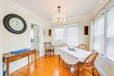 Point Lookout Cottage   Walk To Beach!