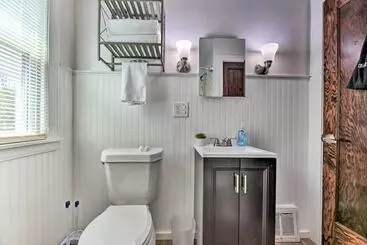 Mökkimajoitus Orchard Park Home < 2 Mi To Highmark Stadium!