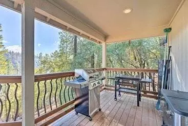Mökkimajoitus Pollock Pines  Mum S Retreat  W/ Large Deck!