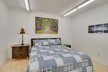 קוטג'' Secluded Flippin Home < 2 Mi To White River!