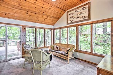 بيت ريفى Spacious Luxury Cabin W/deck & Dock On Bone Lake