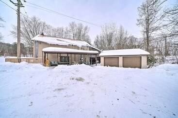 Mökkimajoitus Country Escape W/ Fire Pit Near French Creek!