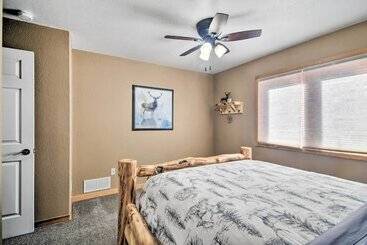 コテージ Family Friendly Home W/ Hot Tub: 1 Mi To Dtwn