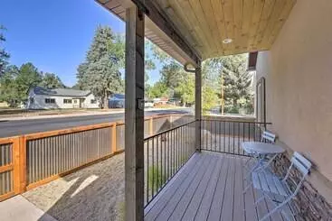 Mökkimajoitus Charming Buena Vista Home ~ 1 Block To Main Street