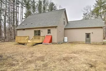 Mökkimajoitus Pet Friendly Lebanon House W/ Lake Access!
