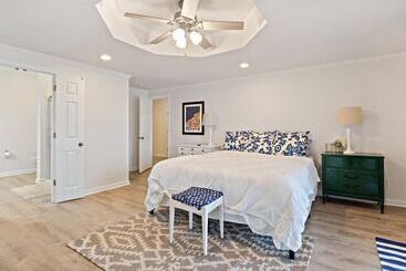 بيت ريفى Private Dock: Spacious Lakefront Home In Stover