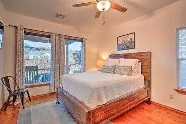 Mökkimajoitus Updated Cabin W/ 360 Degree Mtn View: 1 Mi To Lake