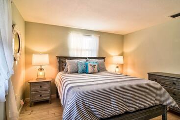 별장 Waterfront Bradenton Home: Heated Pool & Fire Pit