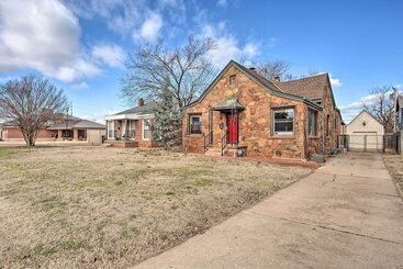 Mökkimajoitus Pet Friendly Okc Home W/ Yard ~ 5 Mi To Dtwn!