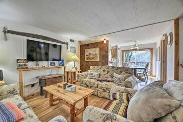 별장 Singlestory Grants Pass Home W/ Fire Pit!