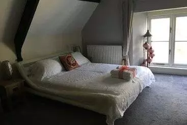 Bed and Breakfast Cherrywood Lodge
