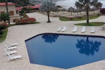 ホテル Howard Johnson By Wyndham Montanita