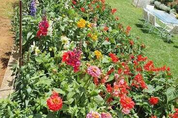 ペンション Lakeside Cottages