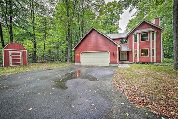 Hus på landet Bellaire Ski Escape ~ 1 Mile To Schuss Mountain!