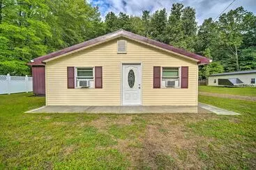 Mökkimajoitus Jamestown Retreat W/ Hot Tub   Walk To Lake!