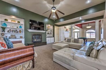 茅舍 Utah Retreat W/ Heated Pool, Grill & Fire Pit!