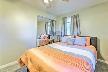 קוטג'' Welcoming Kentucky Home W/ Sprawling Views!