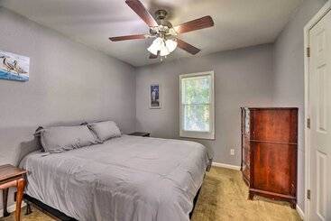 Cozy Pantego Cottage ~ 5 Miles To Belhaven!