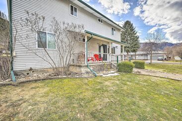 Hus på landet Kooskia Sanctuary W/ Patio, Fire Pit & Grill!