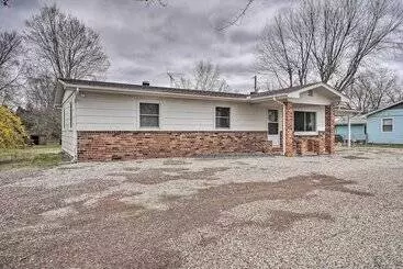 Mökkimajoitus Shell Knob Home W/ Fire Pit, Near Table Rock Lake!