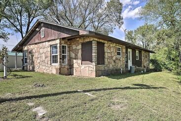 Cobblestone Cottage  10 Mi To Pomme De Terre!