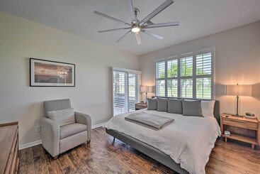 קוטג'' Modern Naples Home W/ Amenity Access!