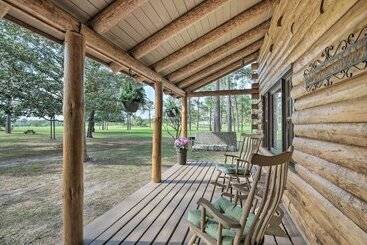 별장 Quaint & Quiet Belleview Cabin On 35 Acres!