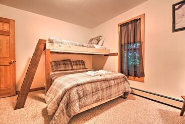 별장 Ludlow Home W/ Hot Tub, Near Okemo Resort!