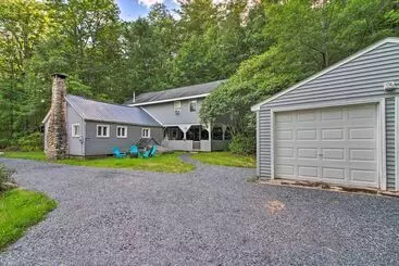 コテージ Ludlow Home W/ Hot Tub, Near Okemo Resort!