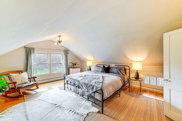 קוטג'' Lush, Charming 1800s Farmhouse On Secluded Oasis!