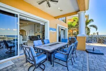 קוטג'' Apollo Beach House W/ Private Pool + Hot Tub