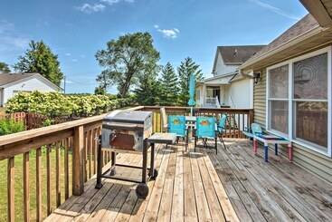 بيت ريفى Pet Friendly Des Moines Home W/ Fenced Yard!