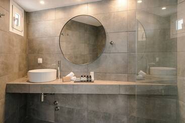 בית מלון כפרי The Rock